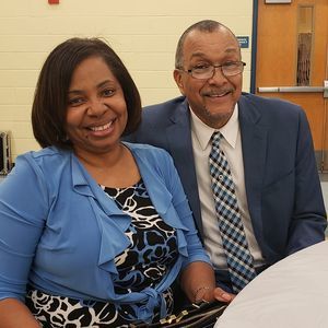 Meet your Posher, Regina